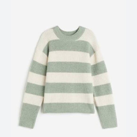 H&M Cozy Sweater - Picture 1 of 2
